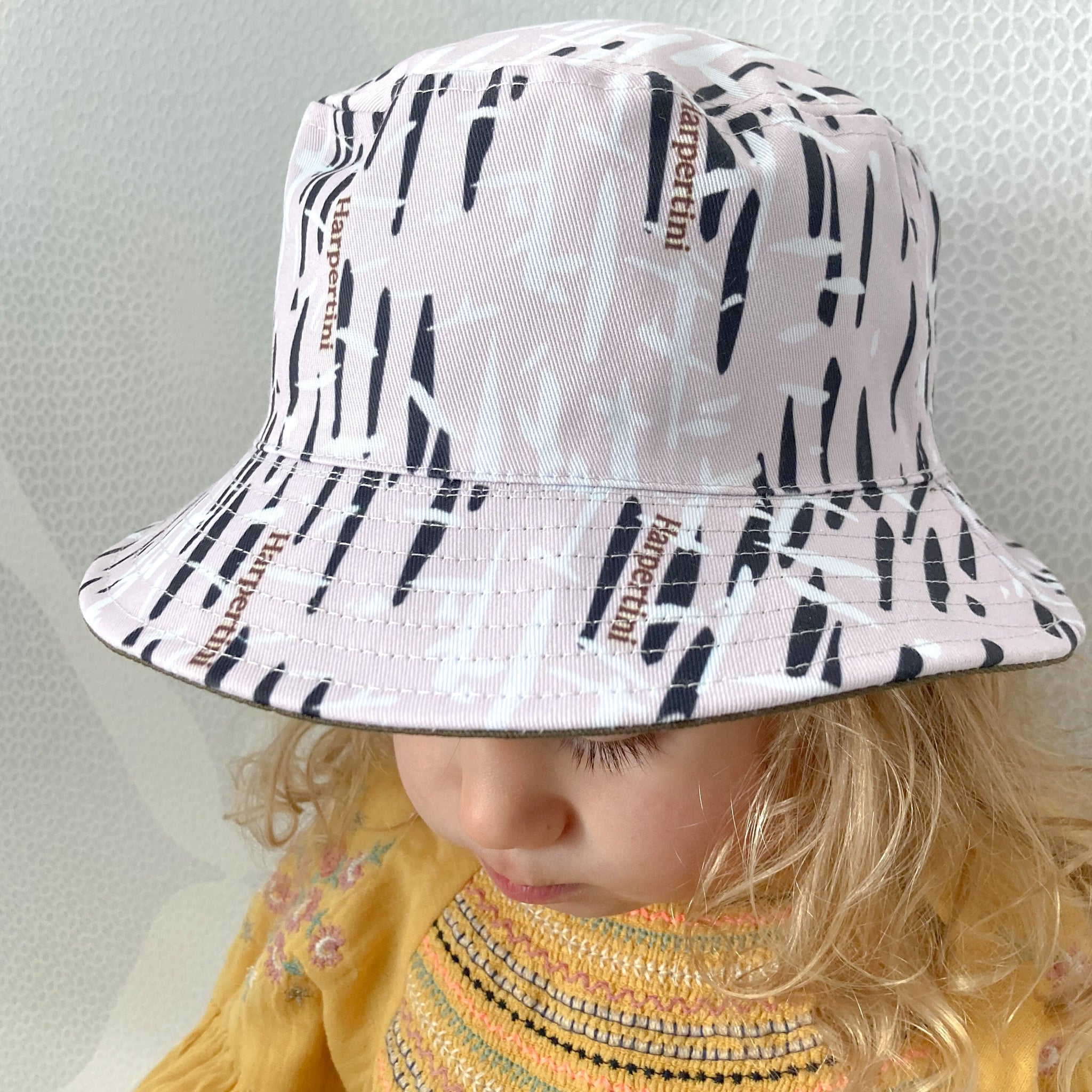 Harpertini Sticks pattern Kids bucket Hat